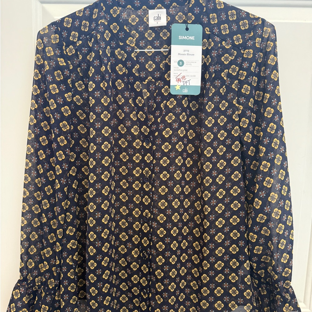 CAbi Women's Navy and Gold Patterned Blouse